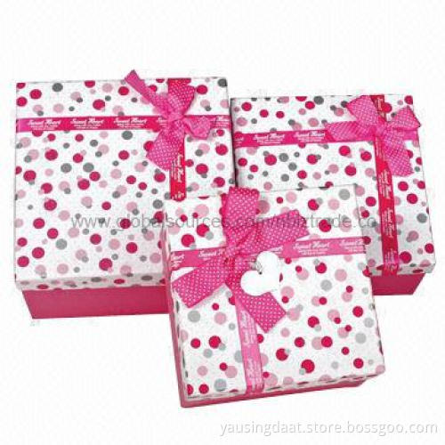 Fashion gift box, made of card board, art paper and PP lamination, new design
